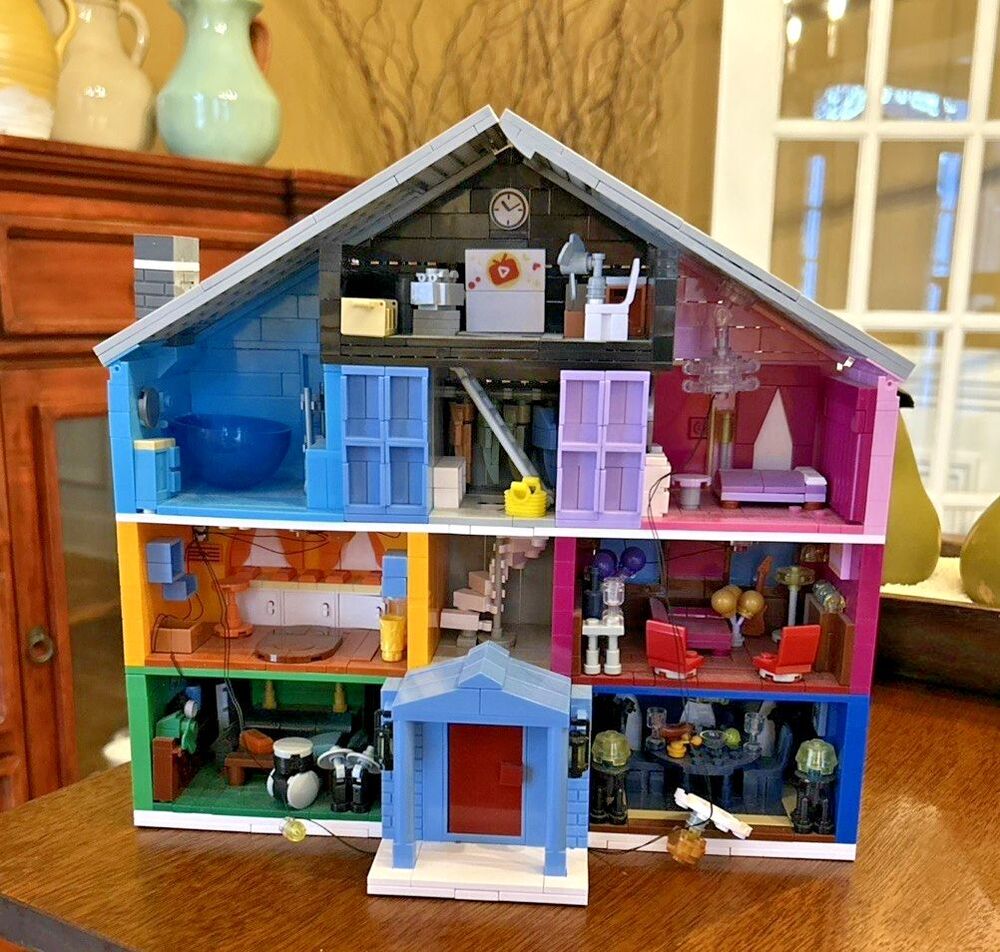 Taylor Swift Lover House: Building Block set with lights included, wks w/ LEGO